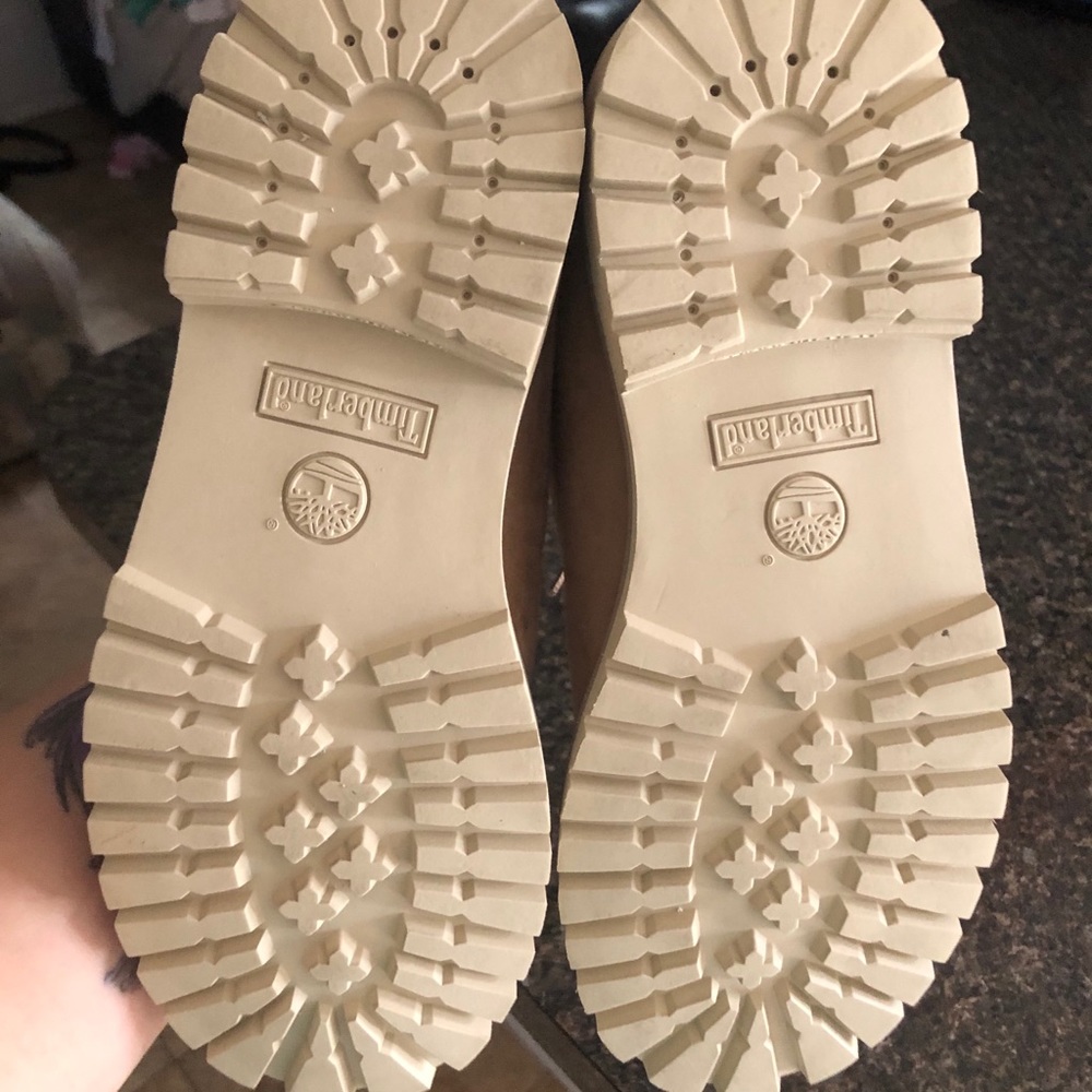 Metallic Tan Timberlands - Picture 5 of 6